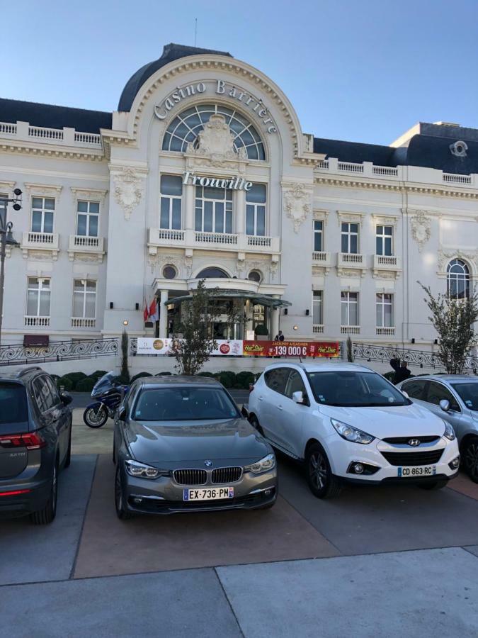 L'Etoile De Trouville Eksteriør bilde