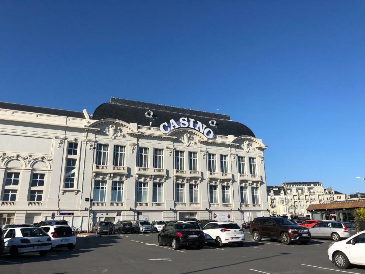L'Etoile De Trouville Eksteriør bilde